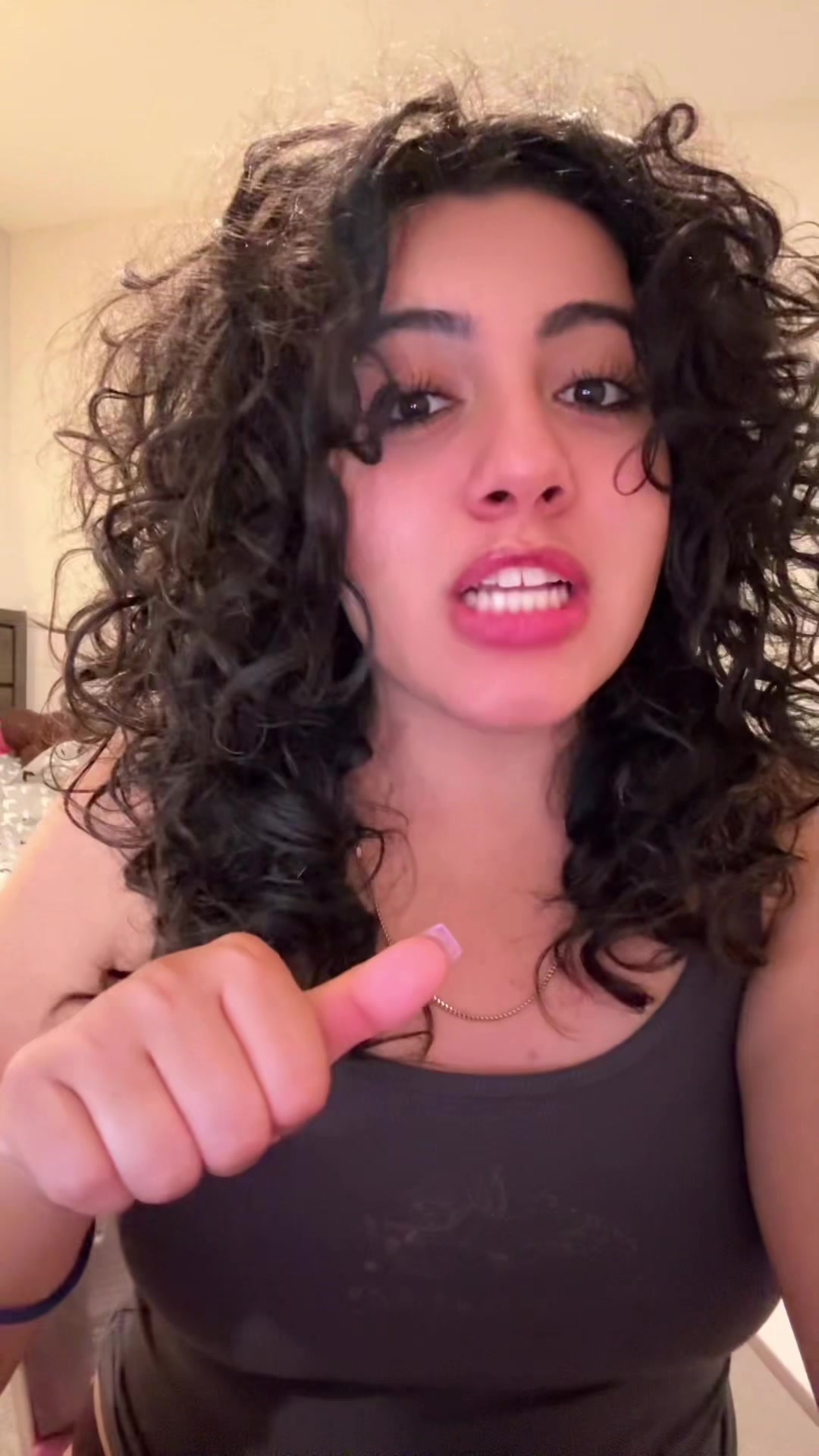 @sof&iacute;a
