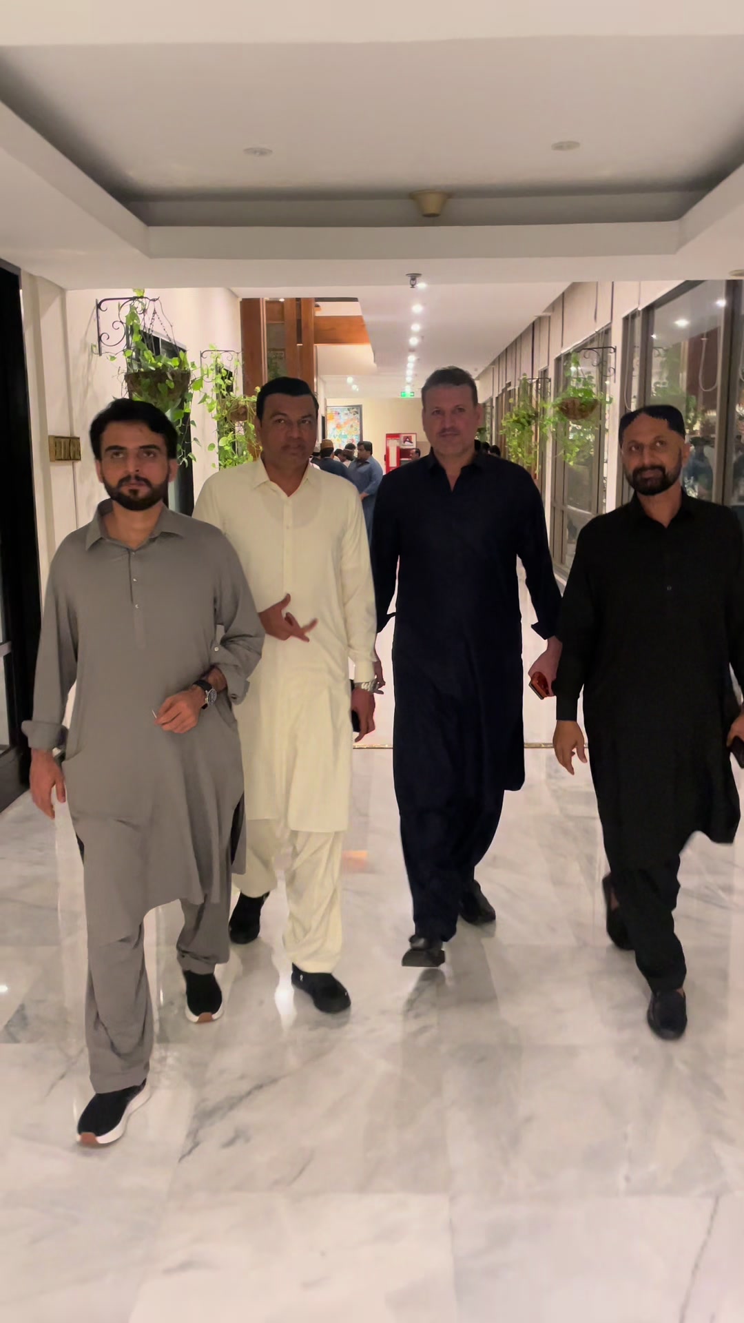@Mansoor Shahani