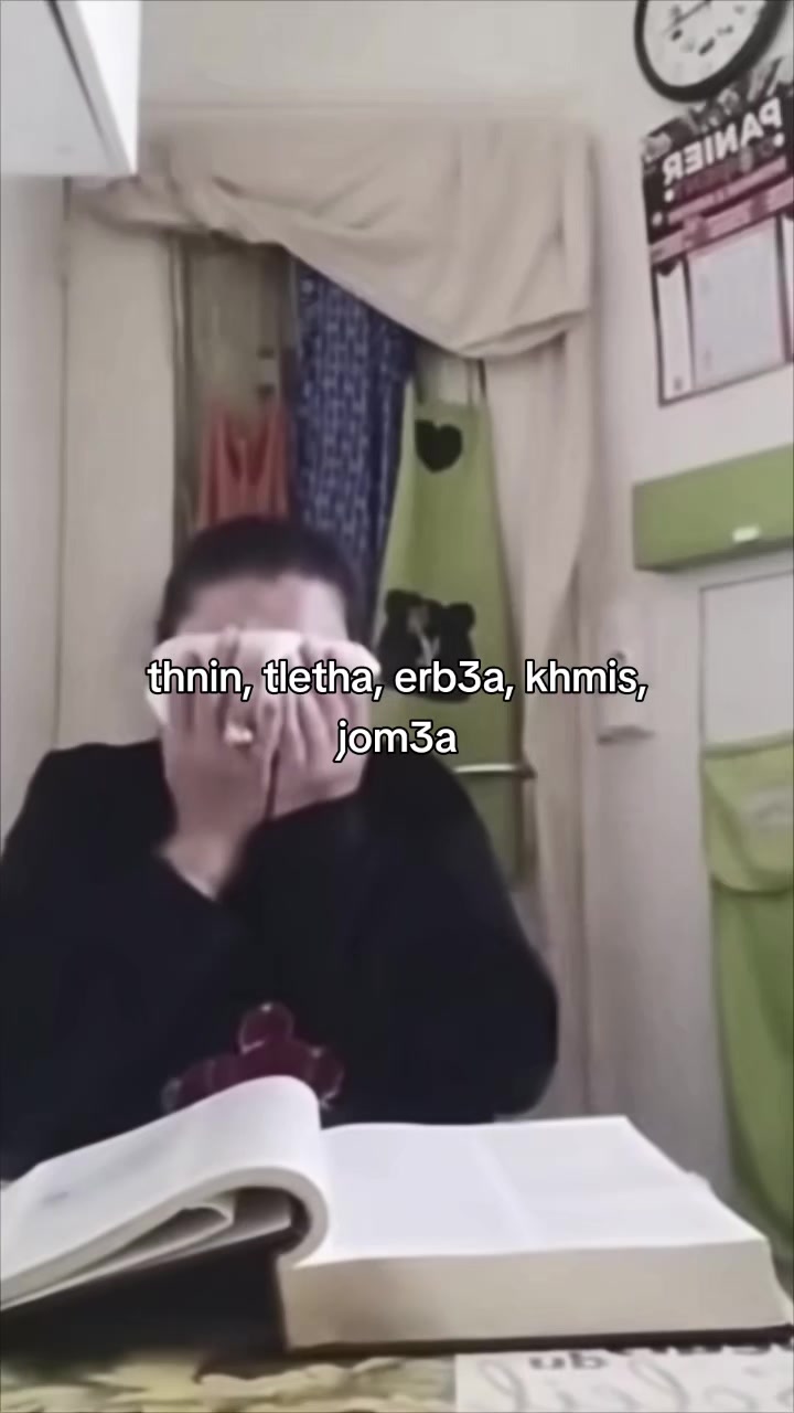 @??
