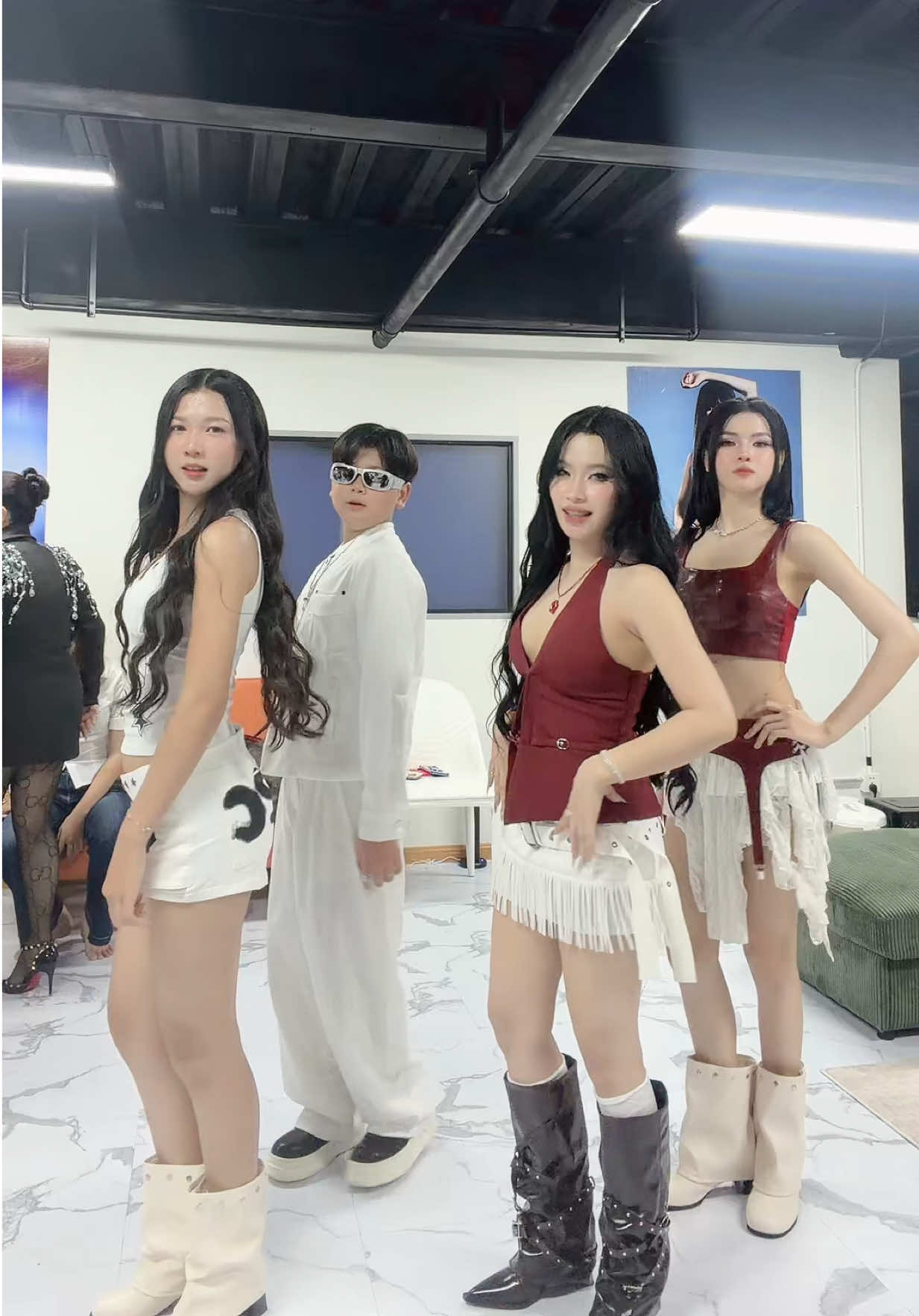 @Chorng_ជ័ង