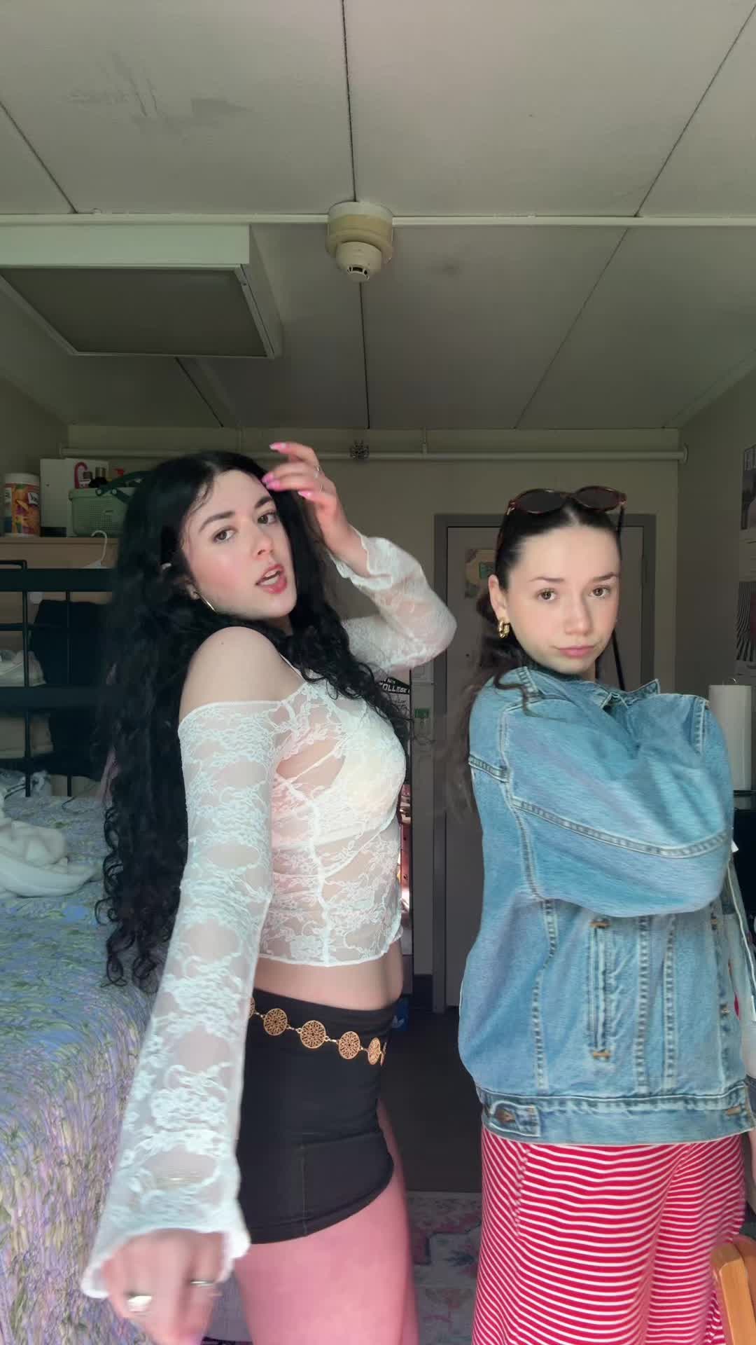 @Kat🥀