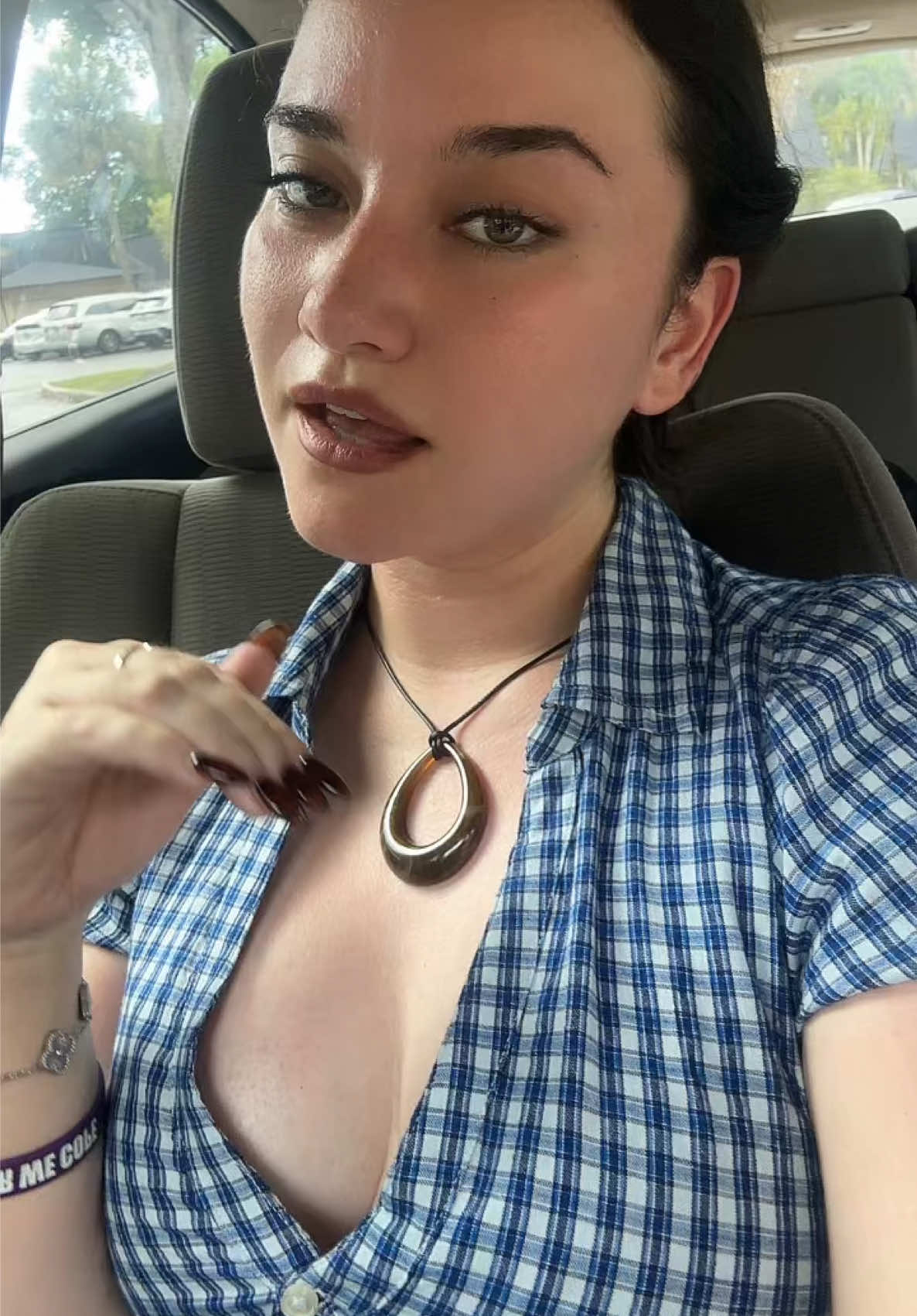 @✪ B ✪