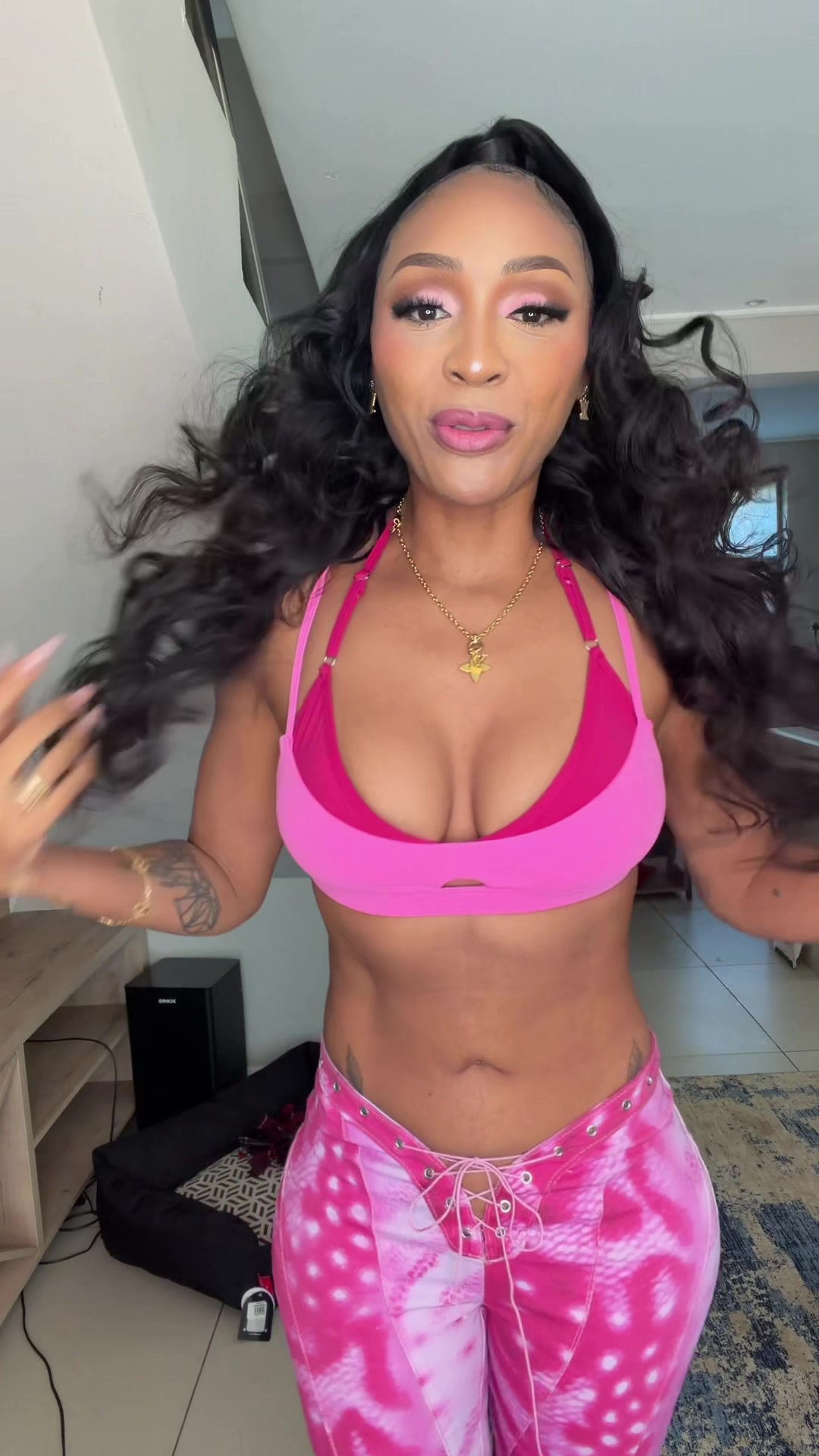 @nadianakai
