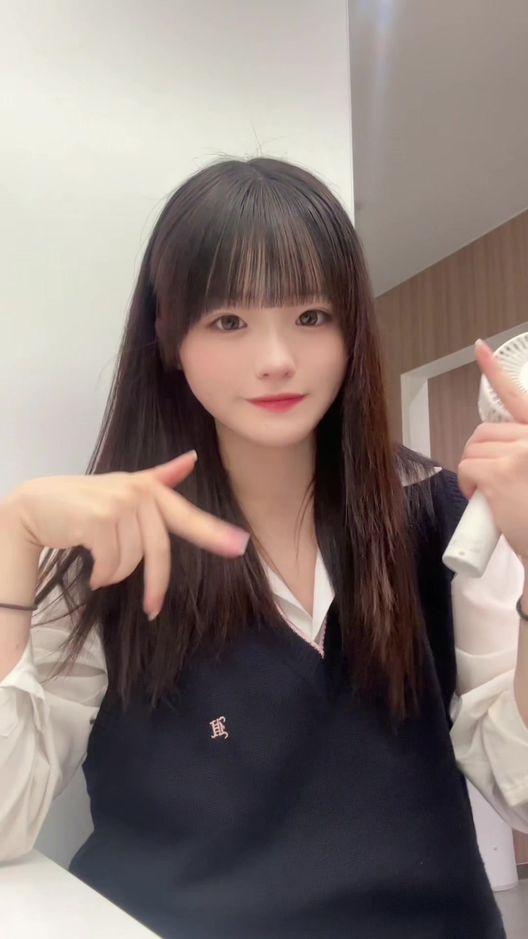 @えみり