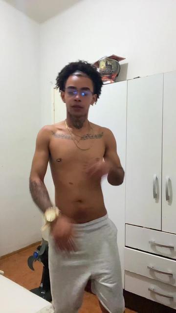 @Tchelinho Silva