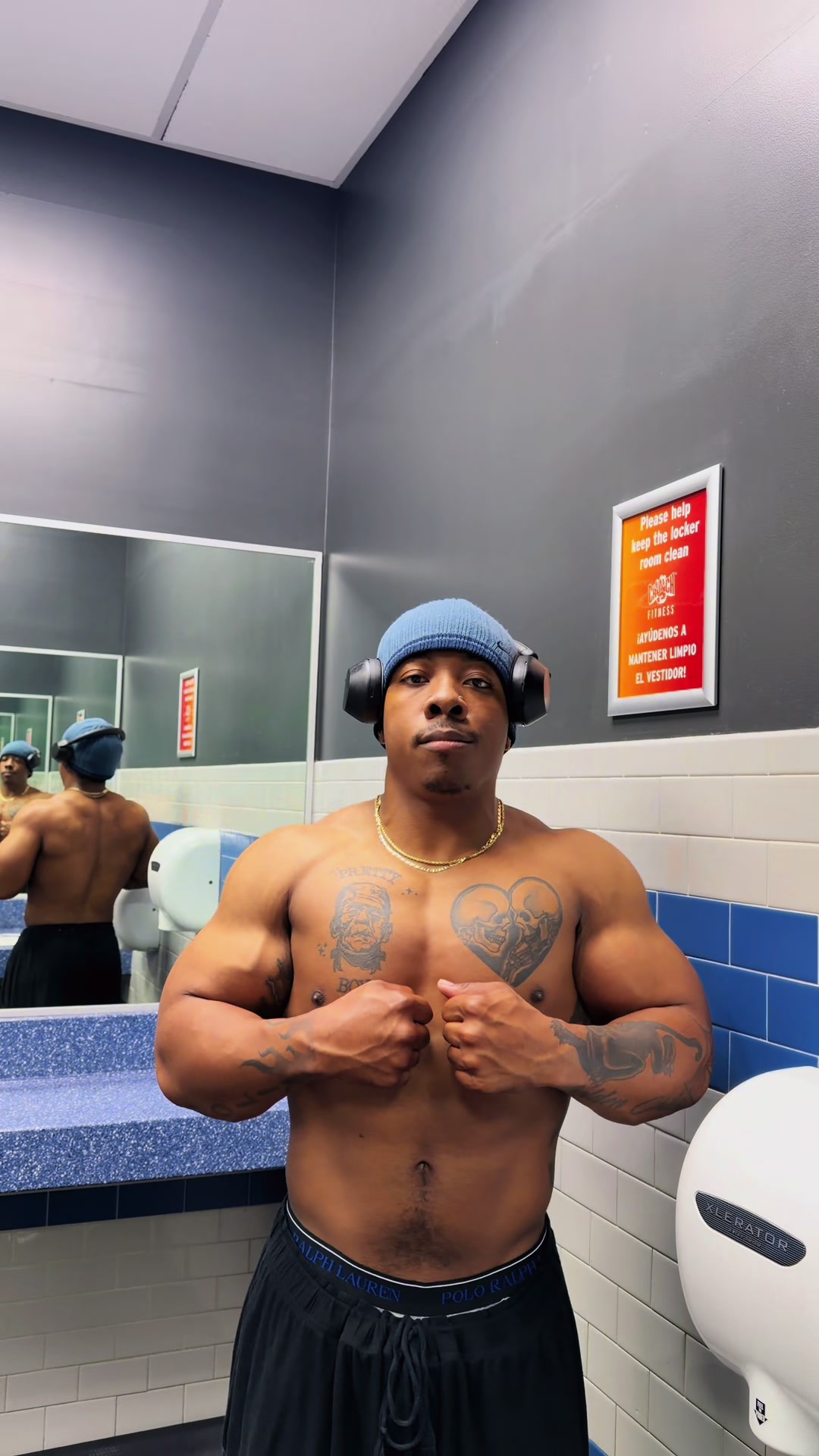 @AIRRONIE