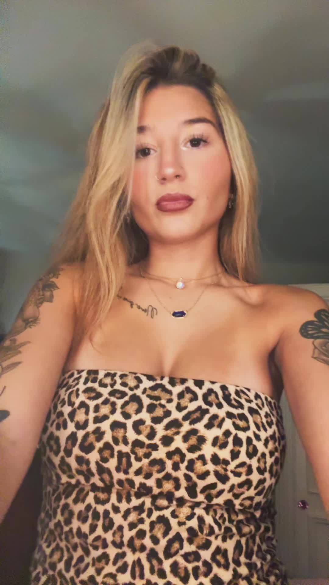 @💜FrankieSkylar💜