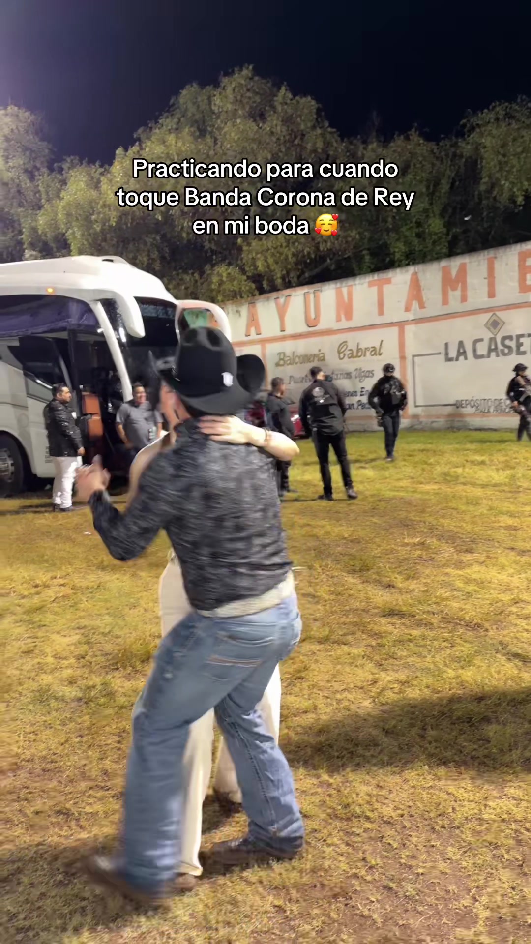 @Gustavo Montoya
