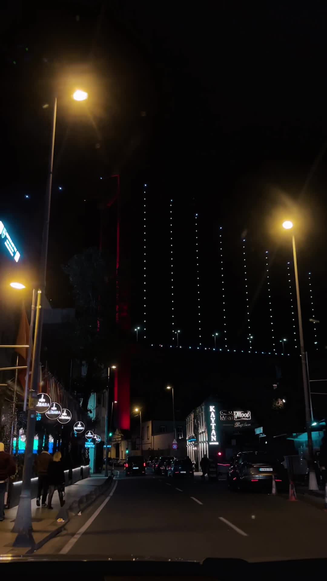 @K&uuml;bra