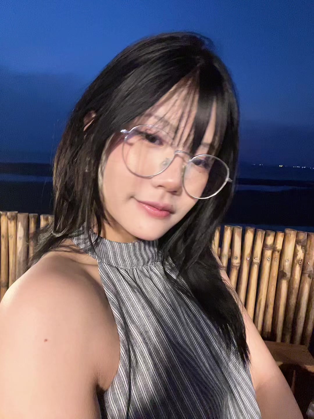 @ไม่ใช่นจ
