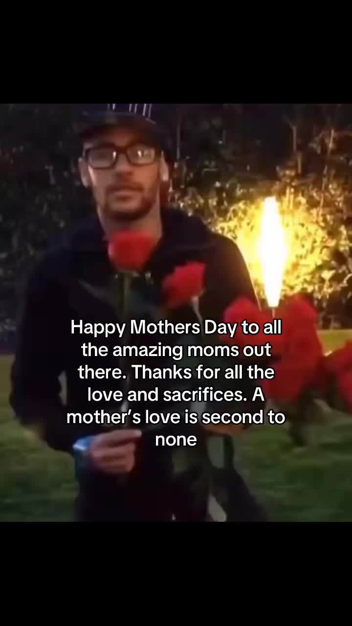 @￼