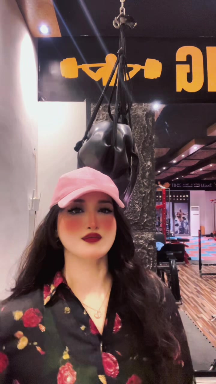 @cheekupeeku2