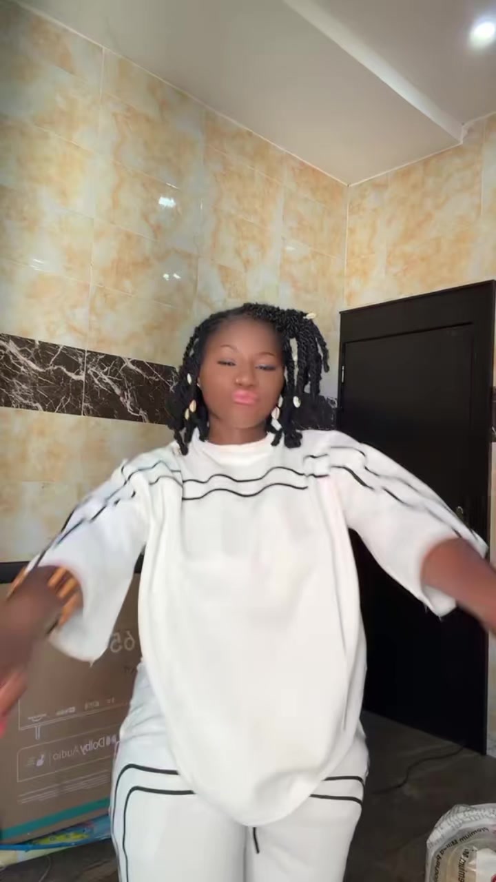 @BOSSLADY🥳😵🤯