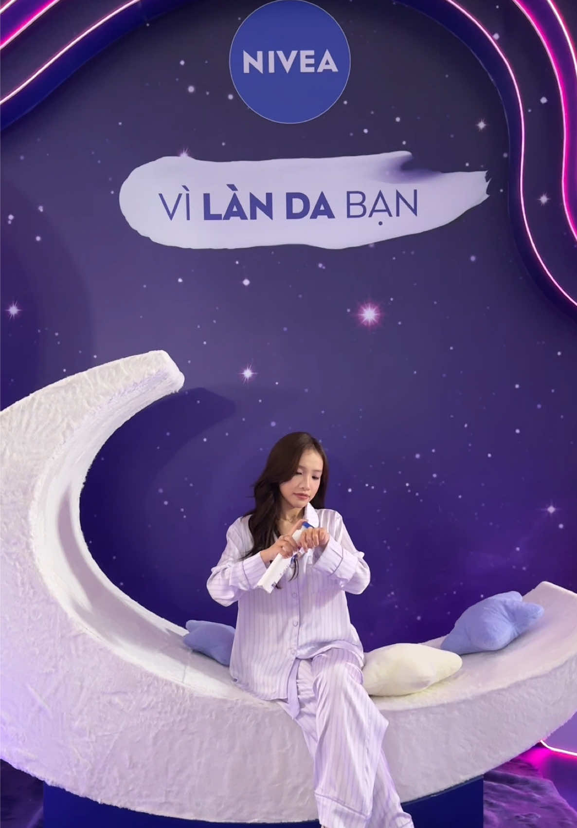 @By Linh 𝜗𝜚˚⋆