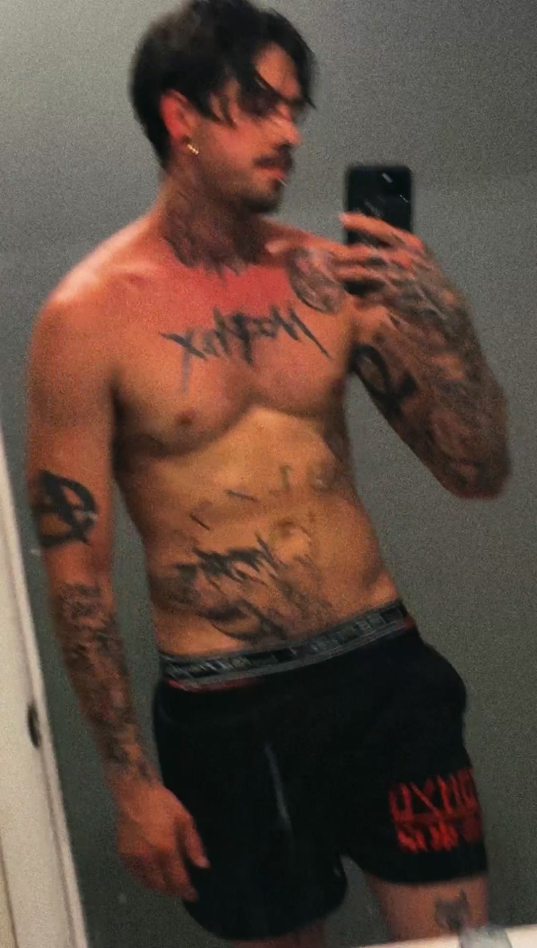 @daddyaddy