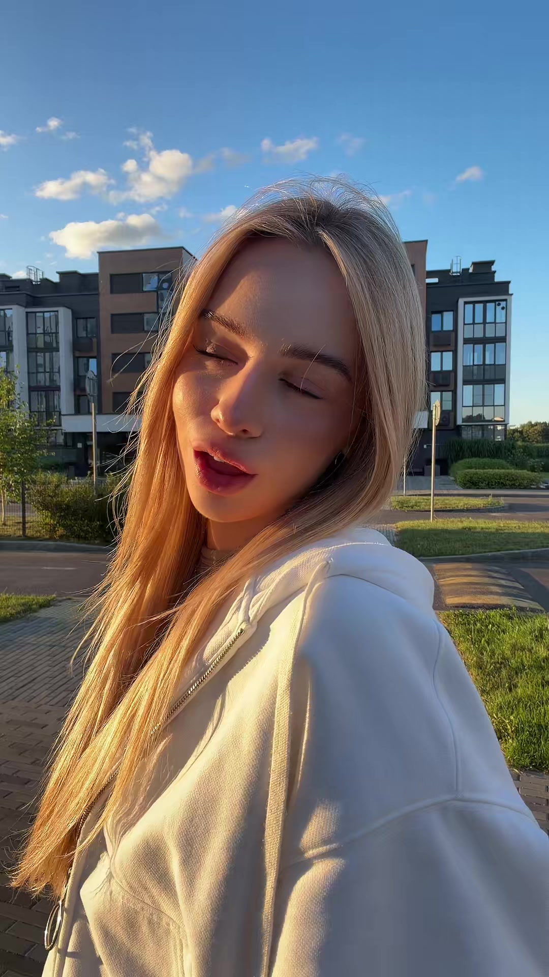 @тгк: лапочка