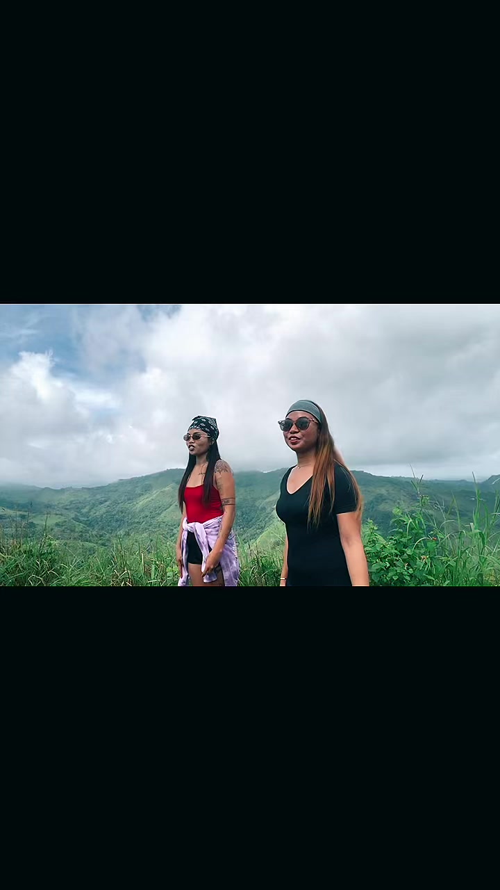 @yourgirlivy_