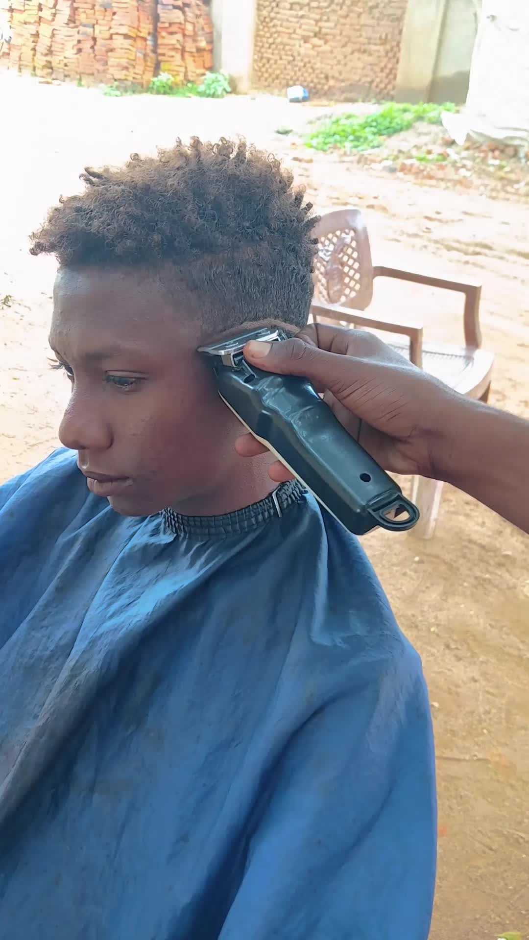 @بدر ملك المقص