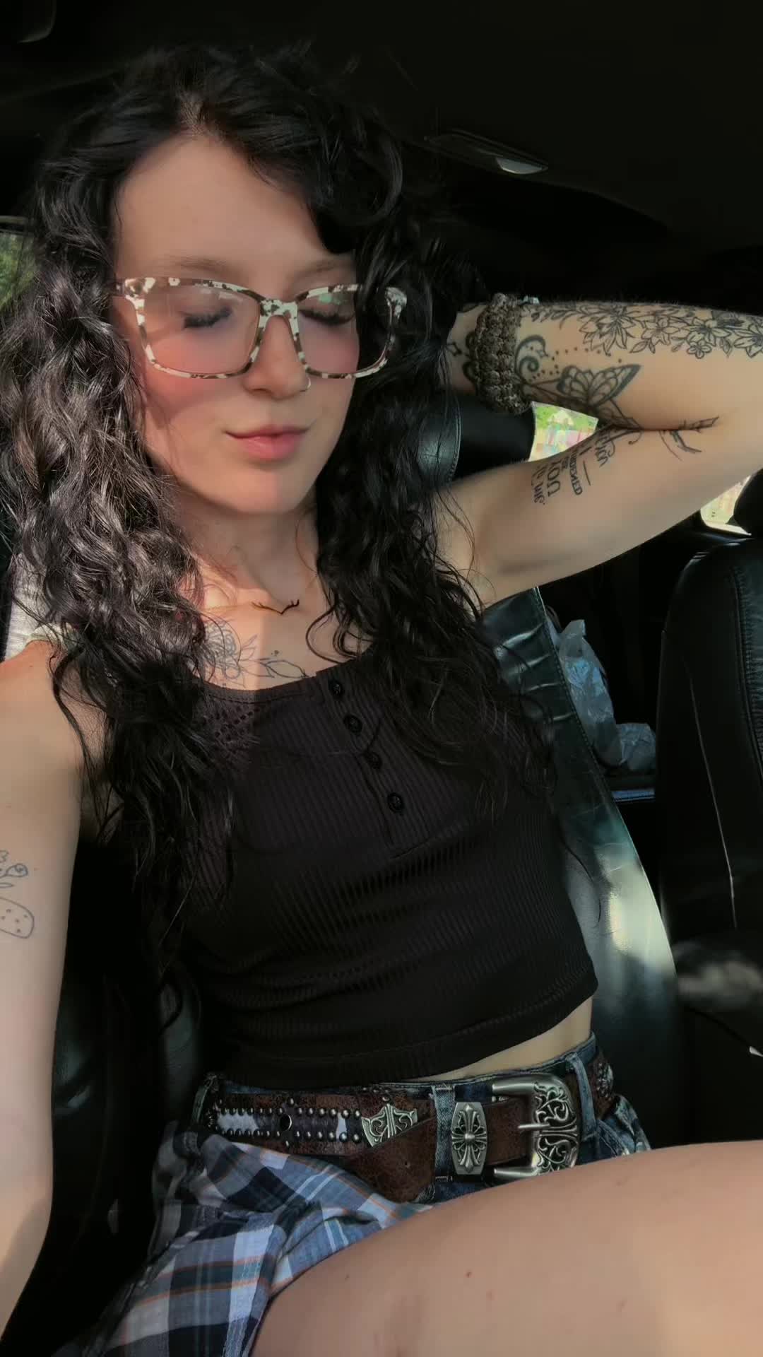 @🎱&spades;️𝓟𝓻𝓮𝓽𝓽𝔂🦋𝓛𝓪𝓭𝔂&spades;️🎱