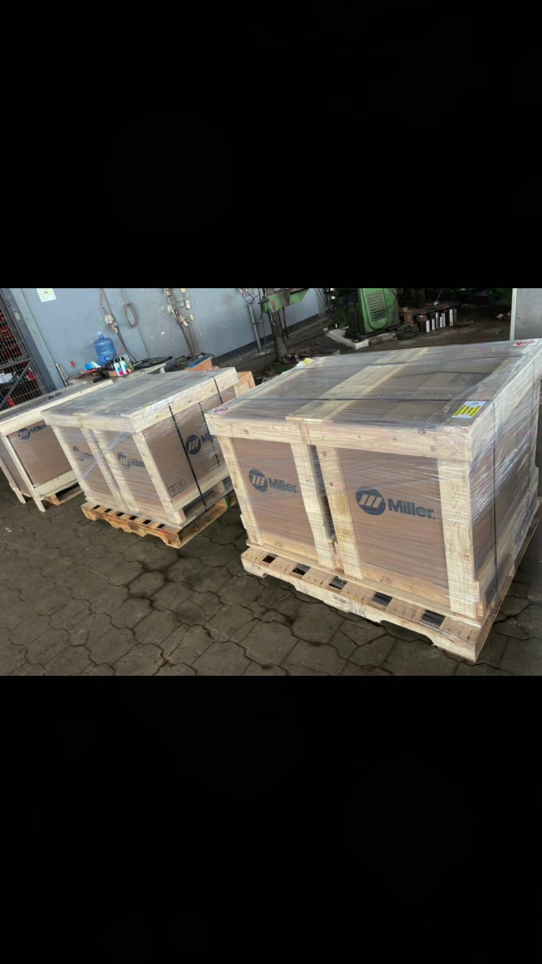 @Vir Equipment nv