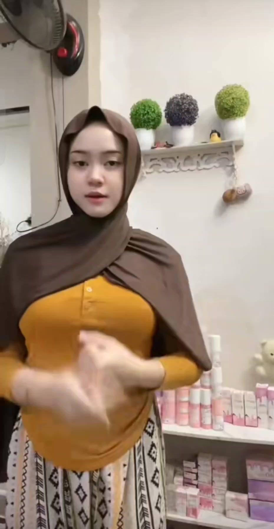 @Bahan Crot hijab