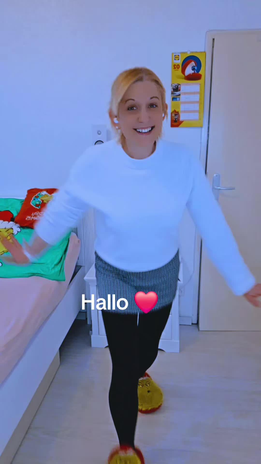 @moni