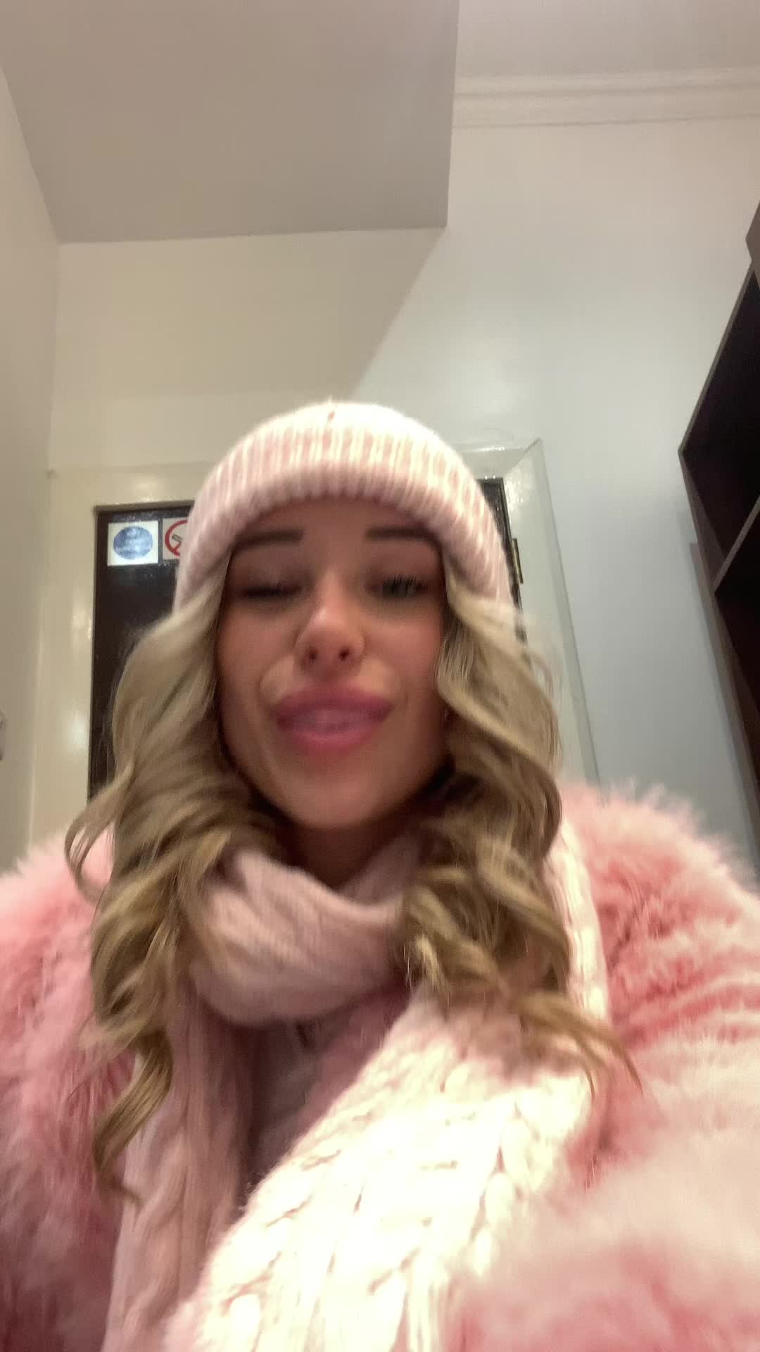 @veronicaalopezz