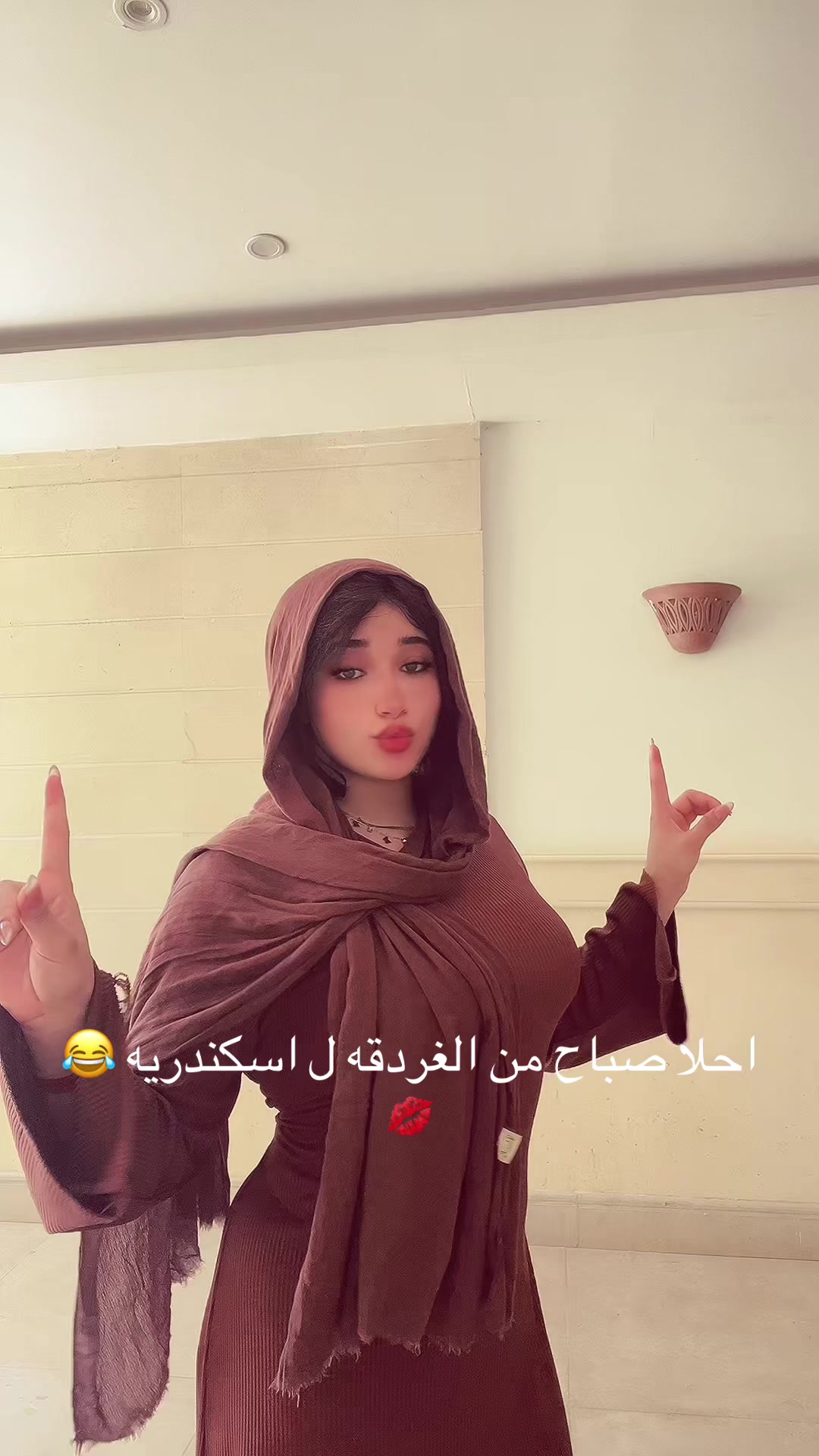 @AMiRA 🦋🌹