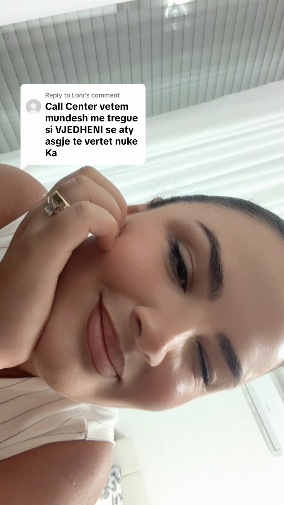 @Anita Halili