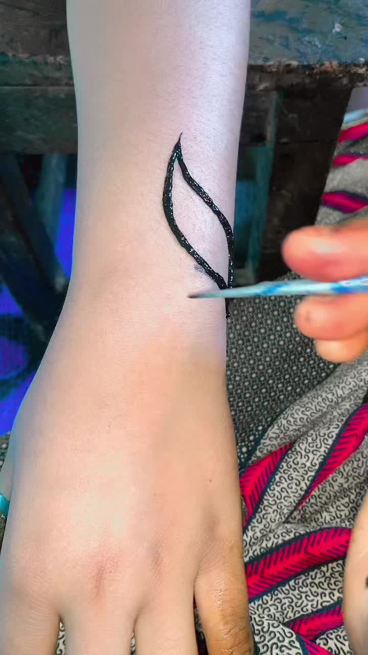 @Suwaiba henna🌿🥀