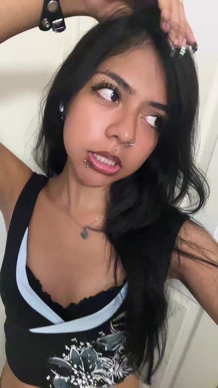@☠︎︎