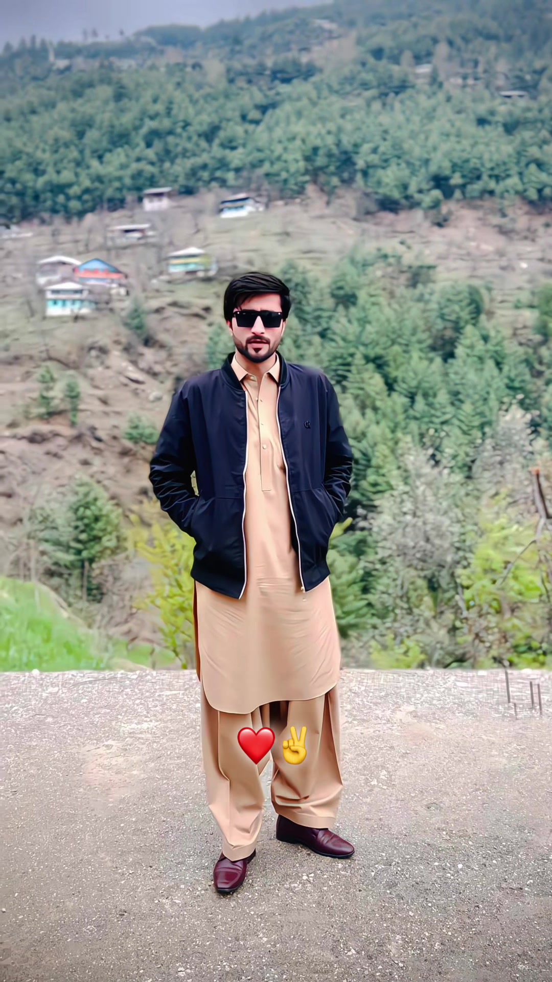 @Mian atta ullah khan 🇪🇺