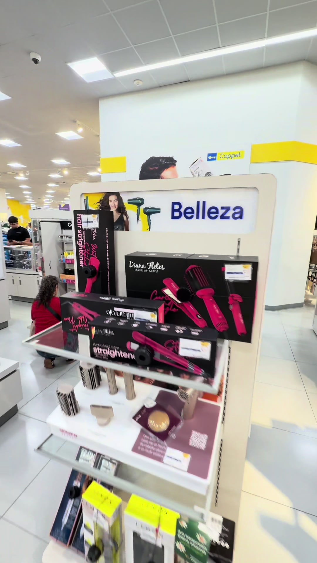 @Diana Fletes Cosmetics