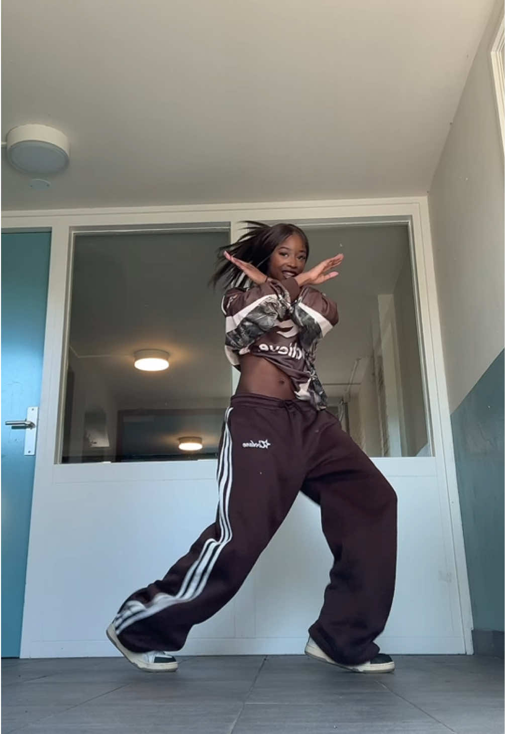 @ItzzJhanéꨄ