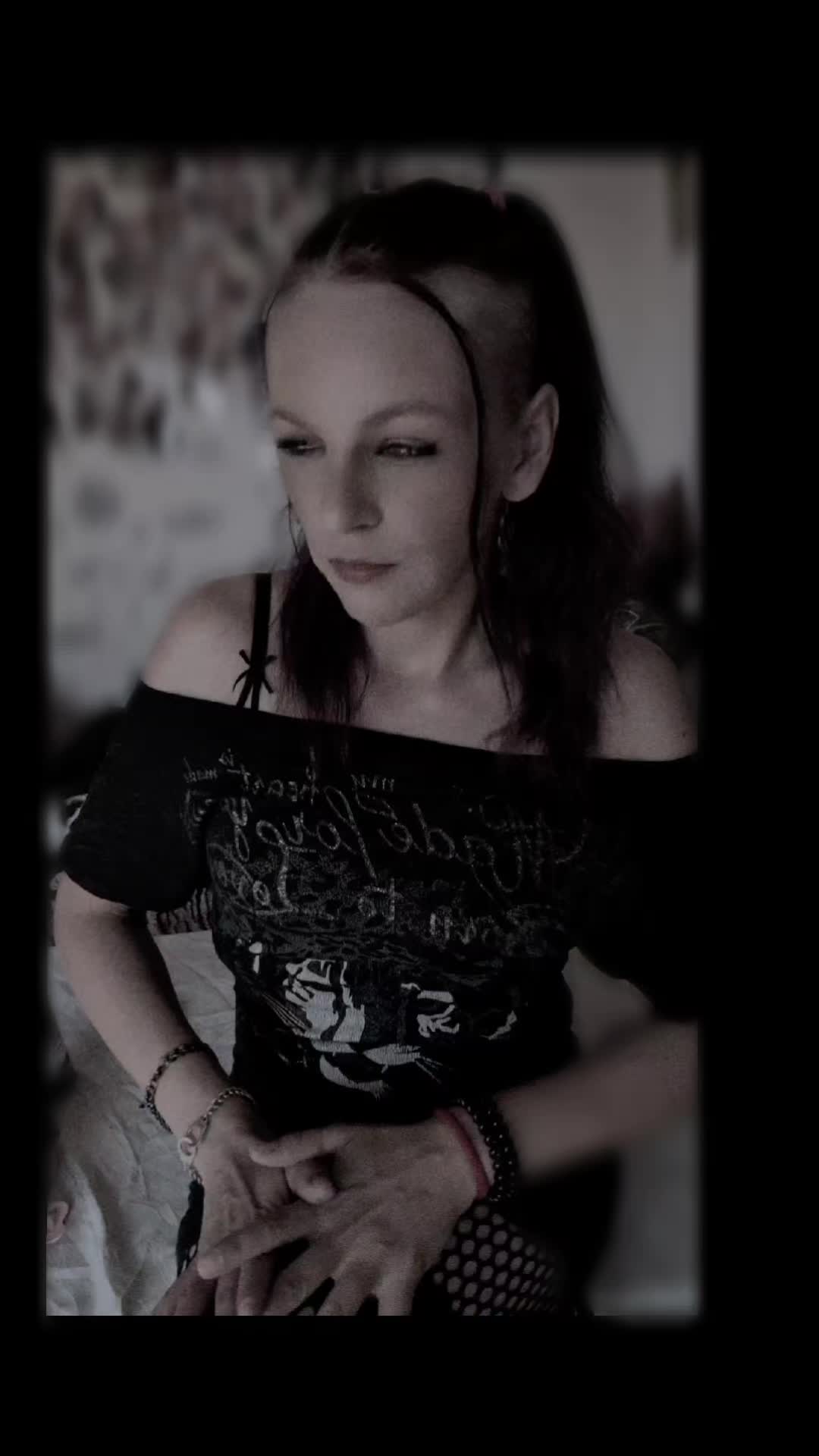 @😈💥>>Biest/Miststück<< 😜💜