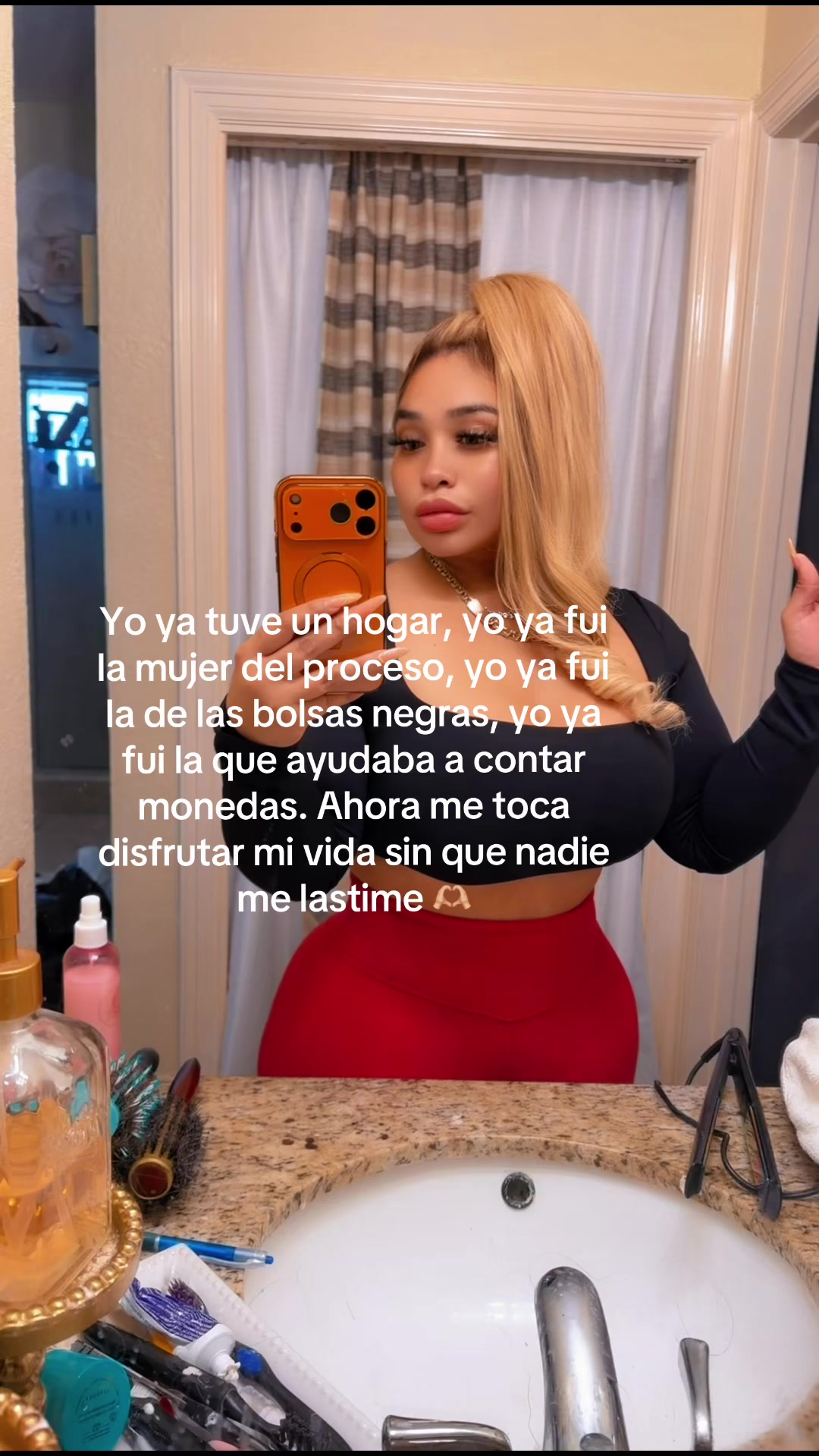@𝐁𝐄𝐋𝐈𝐍𝐃𝐀 🖤