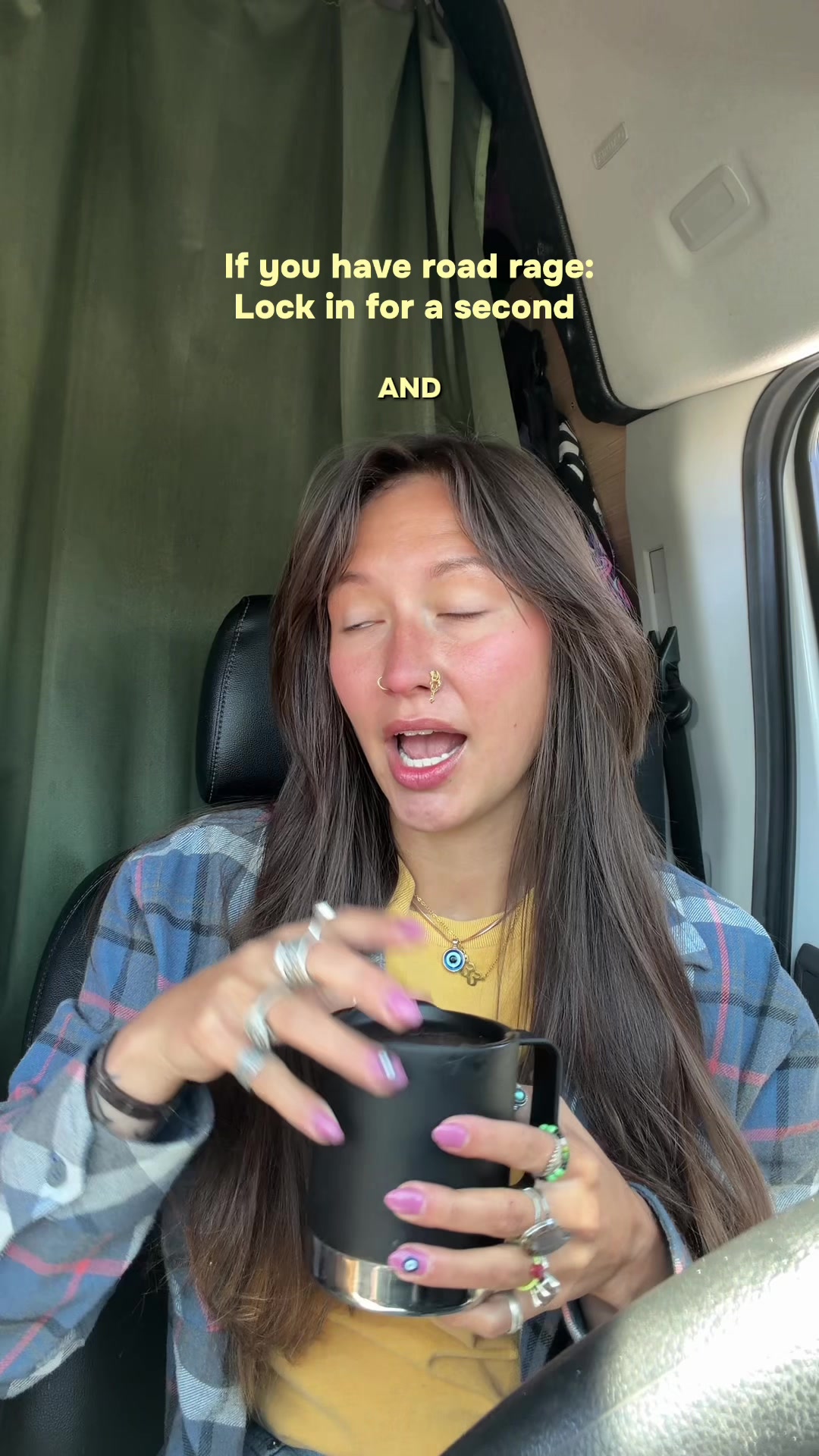@Bee Bing | Artist | VanLife