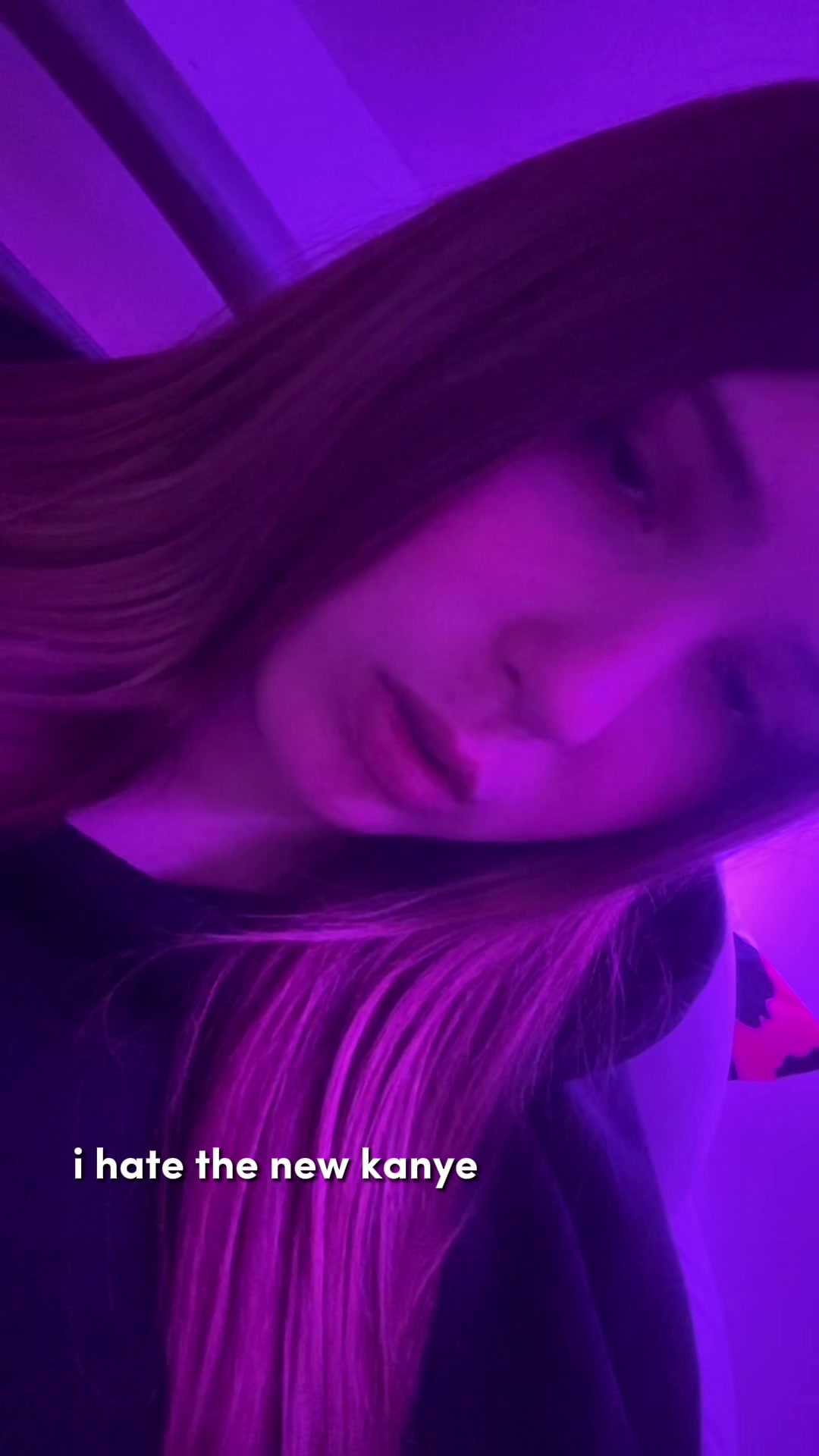 @ꨄ