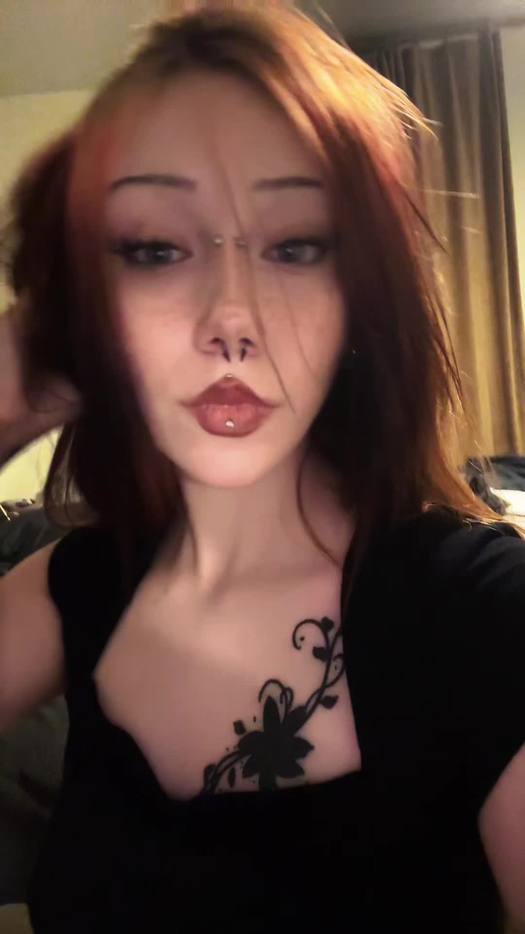 @cyb3rlici0