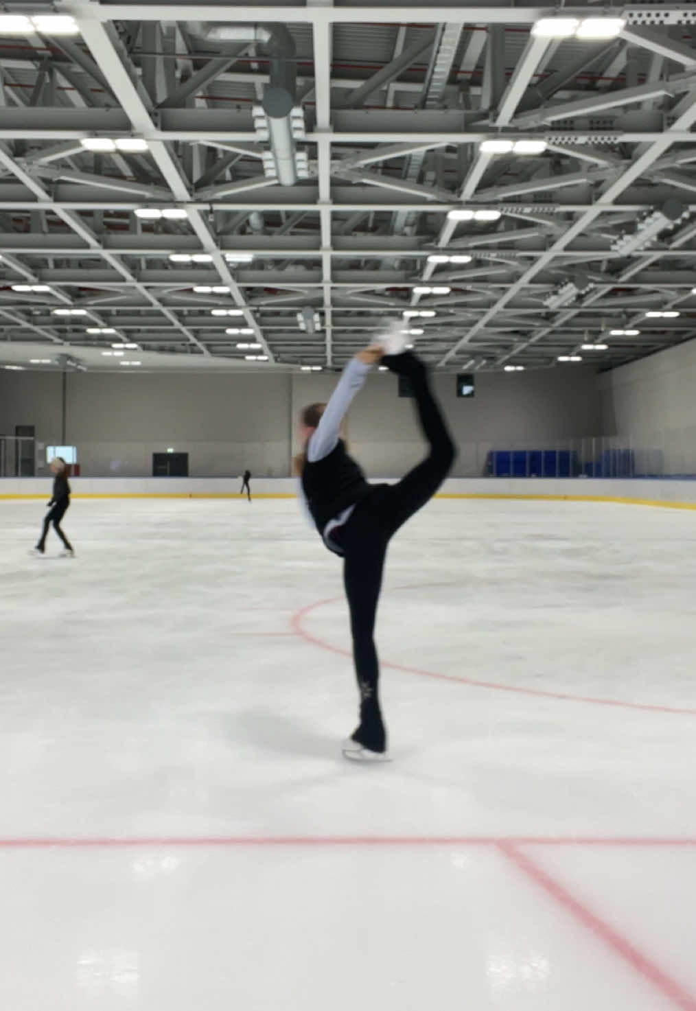 @zoe🐻❄️