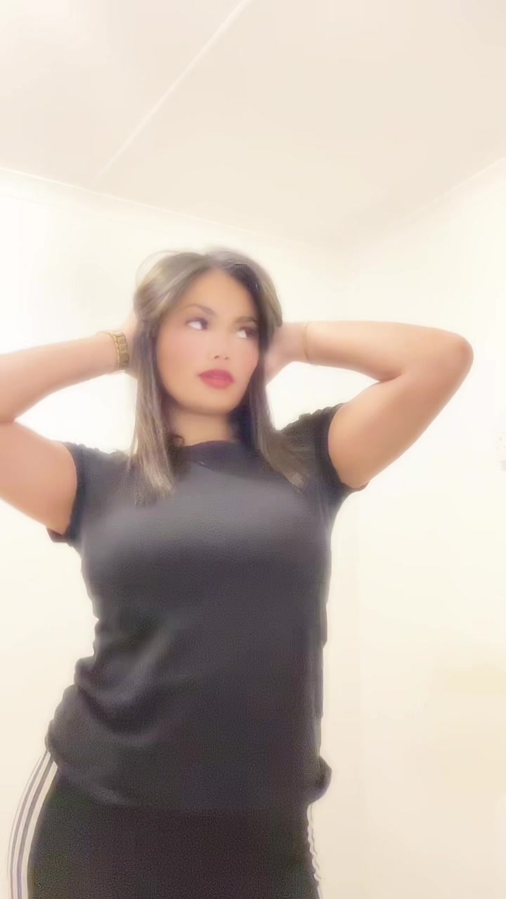 @zah💋