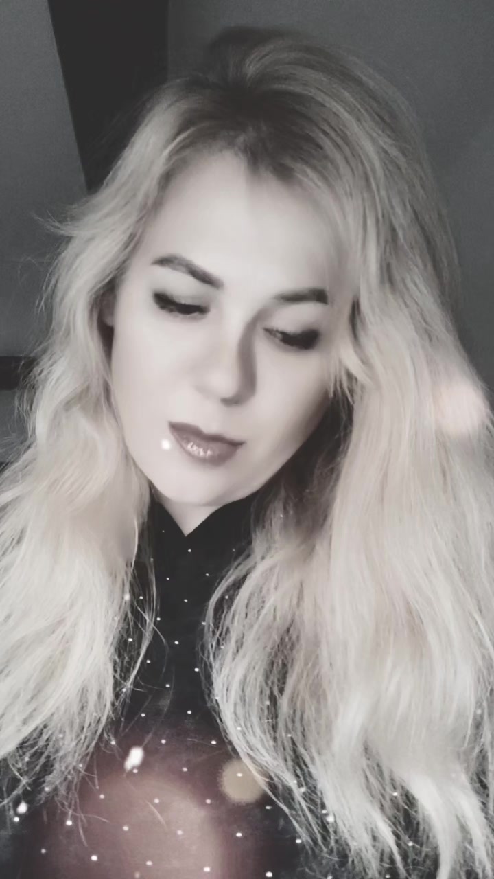 @✰ͥ͢ᴍᷧʀᷟs.☥͢★⃟DarkAngel🧚✯͜͡Aaຮ