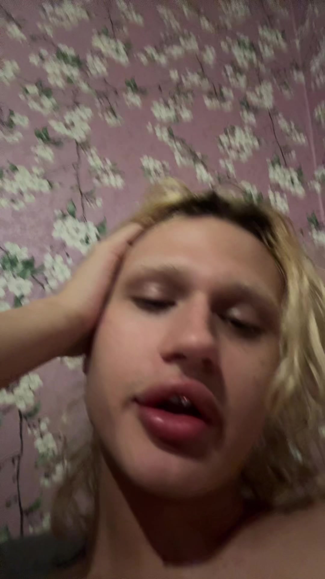 @Саша хыс