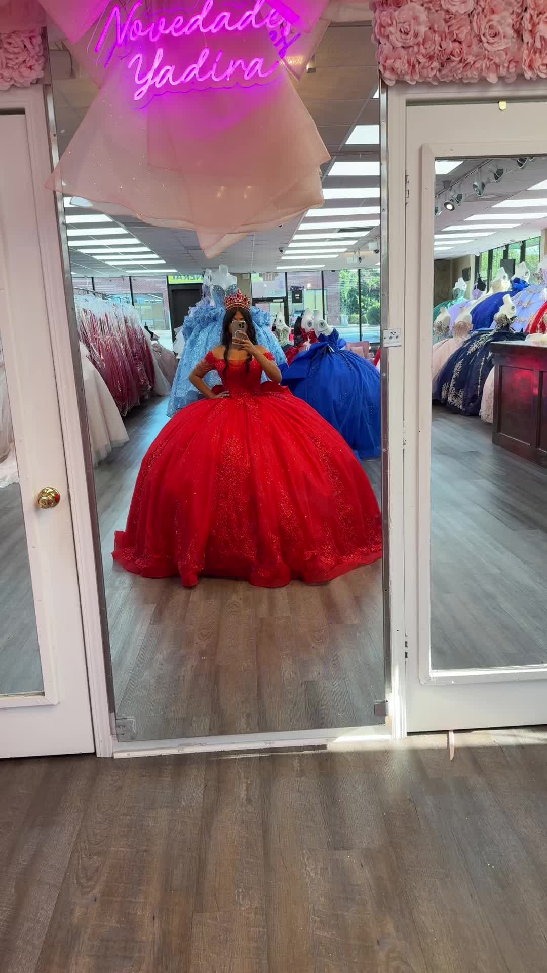 @Novedadesyadira