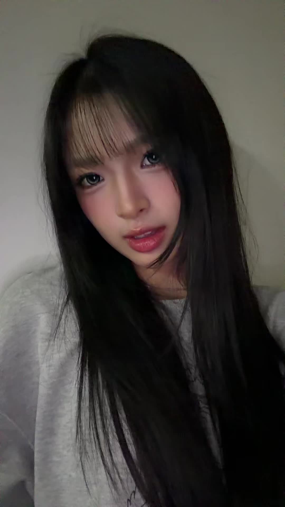 @praew