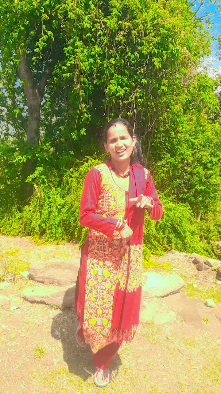 @एक्लि बुहारी ❣️❣️