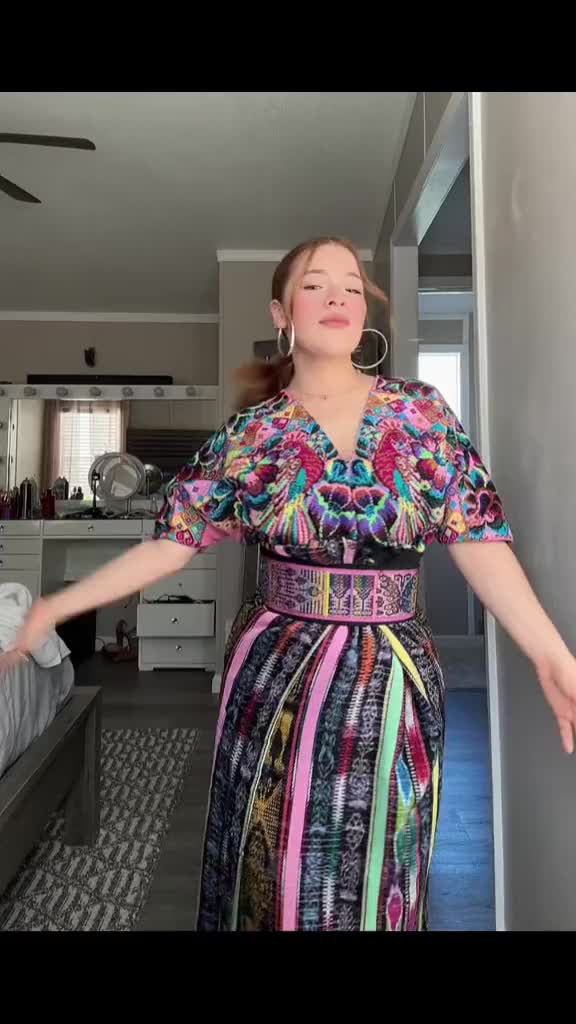 @𝘈𝘭𝘝𝘈𝘙𝘌𝘡 𝘊𝘈𝘭𝘭𝘌🎩