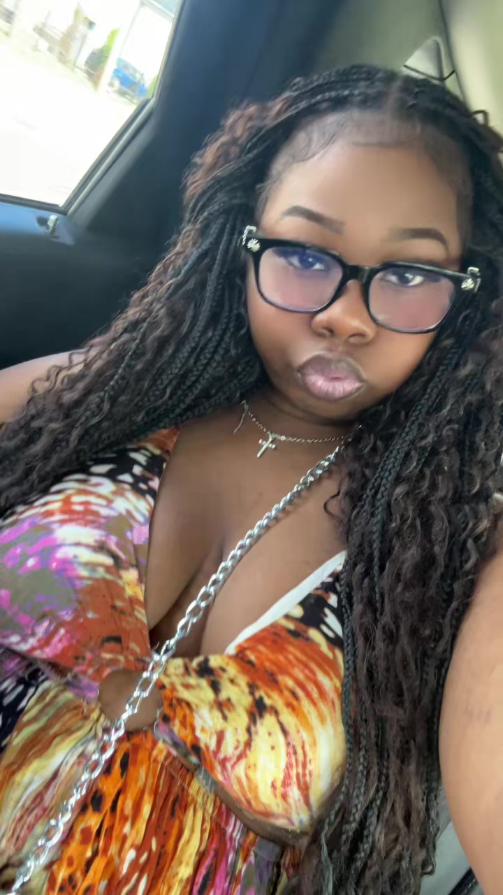 @Anonymousthickgirl