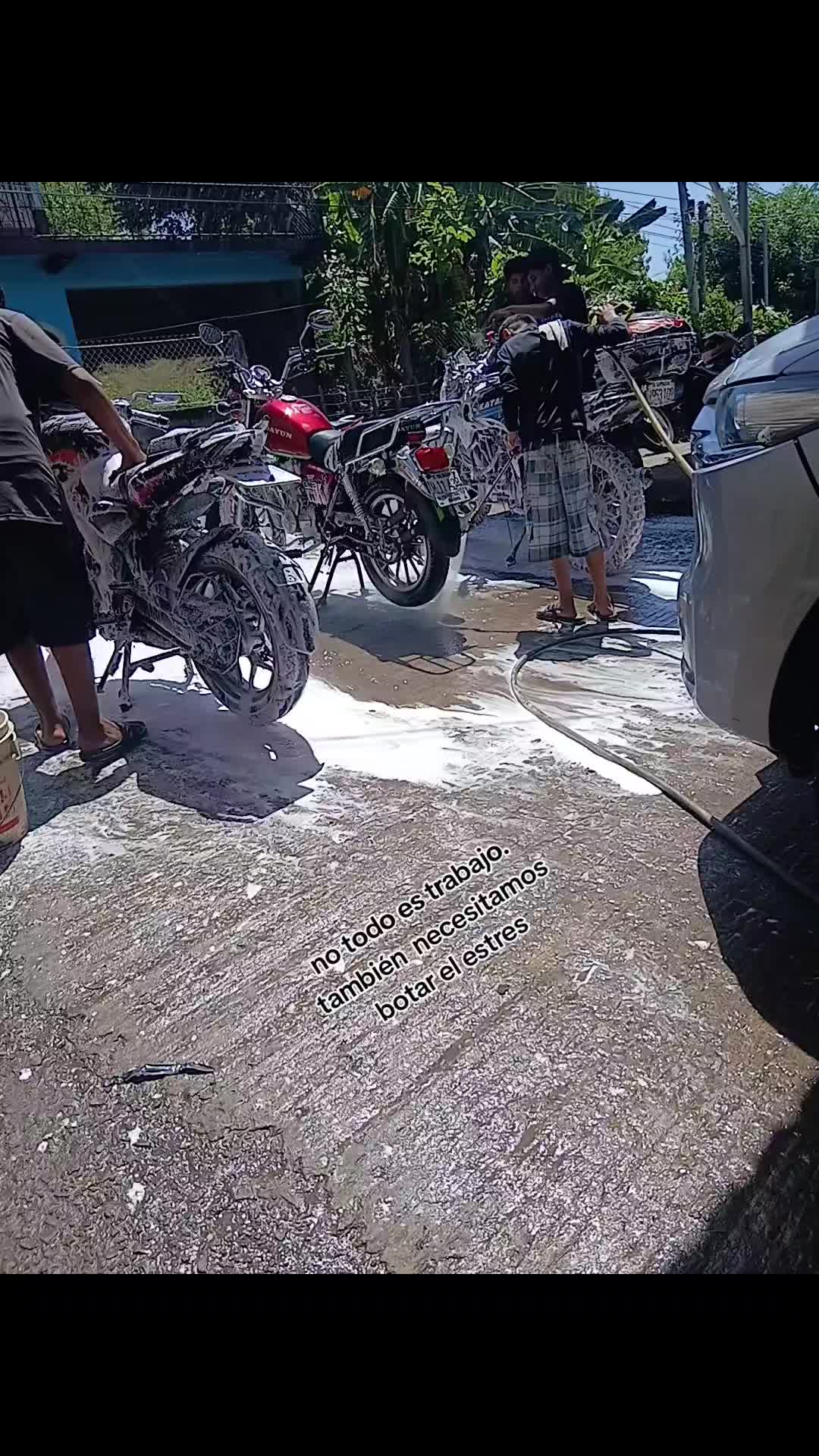 @😑 isai cabrera