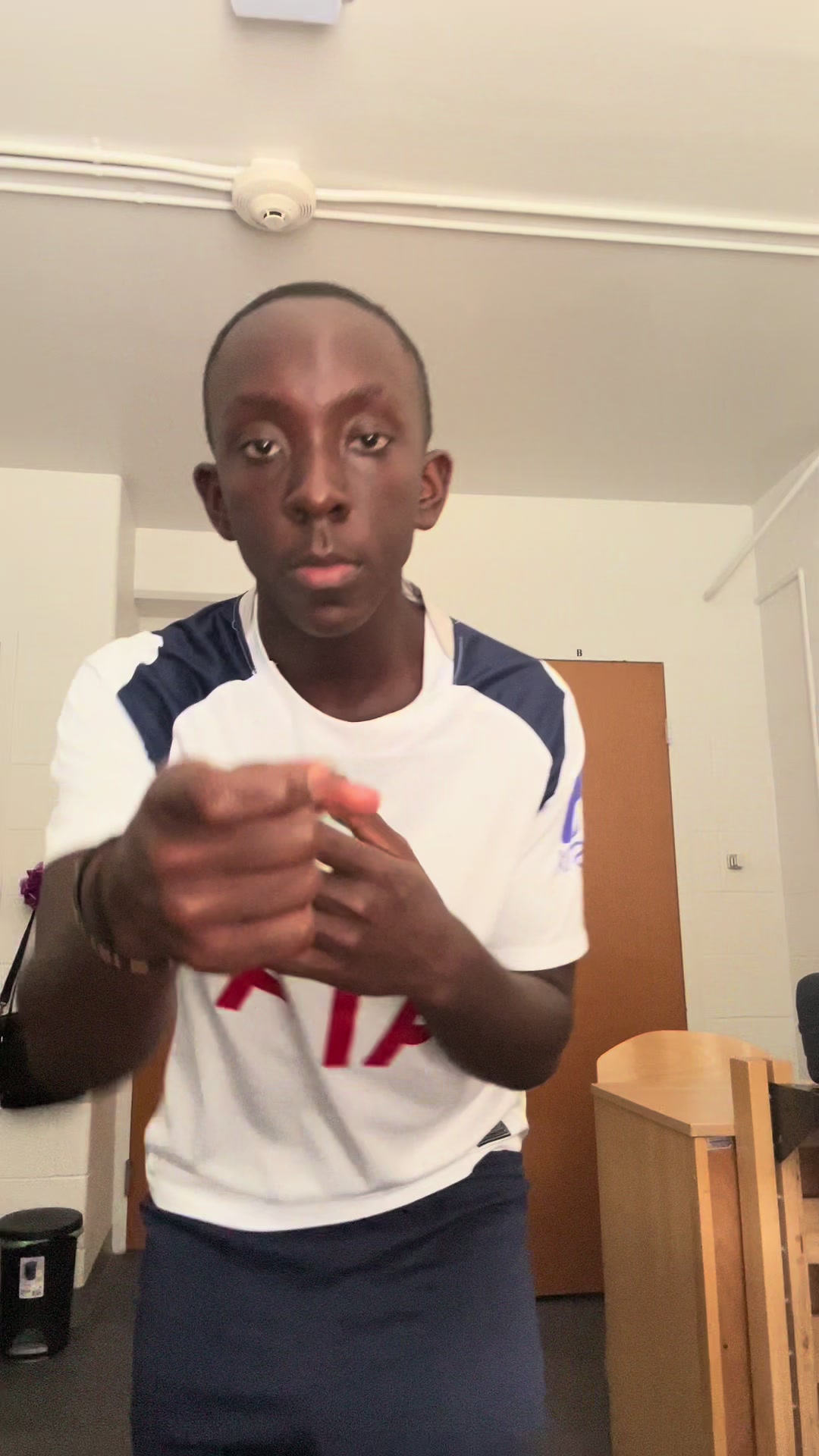 @Badman&oslash;wnsagl&oslash;ck&Oslash;